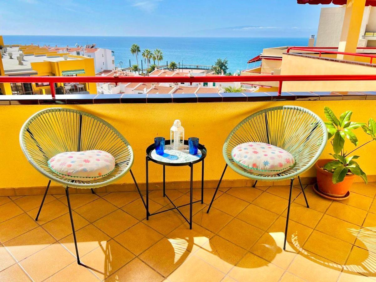 Cozy Beachfront Flat With Pool & Panoramic Sea View Terrace Lägenhet Puerto de Santiago  Exteriör bild