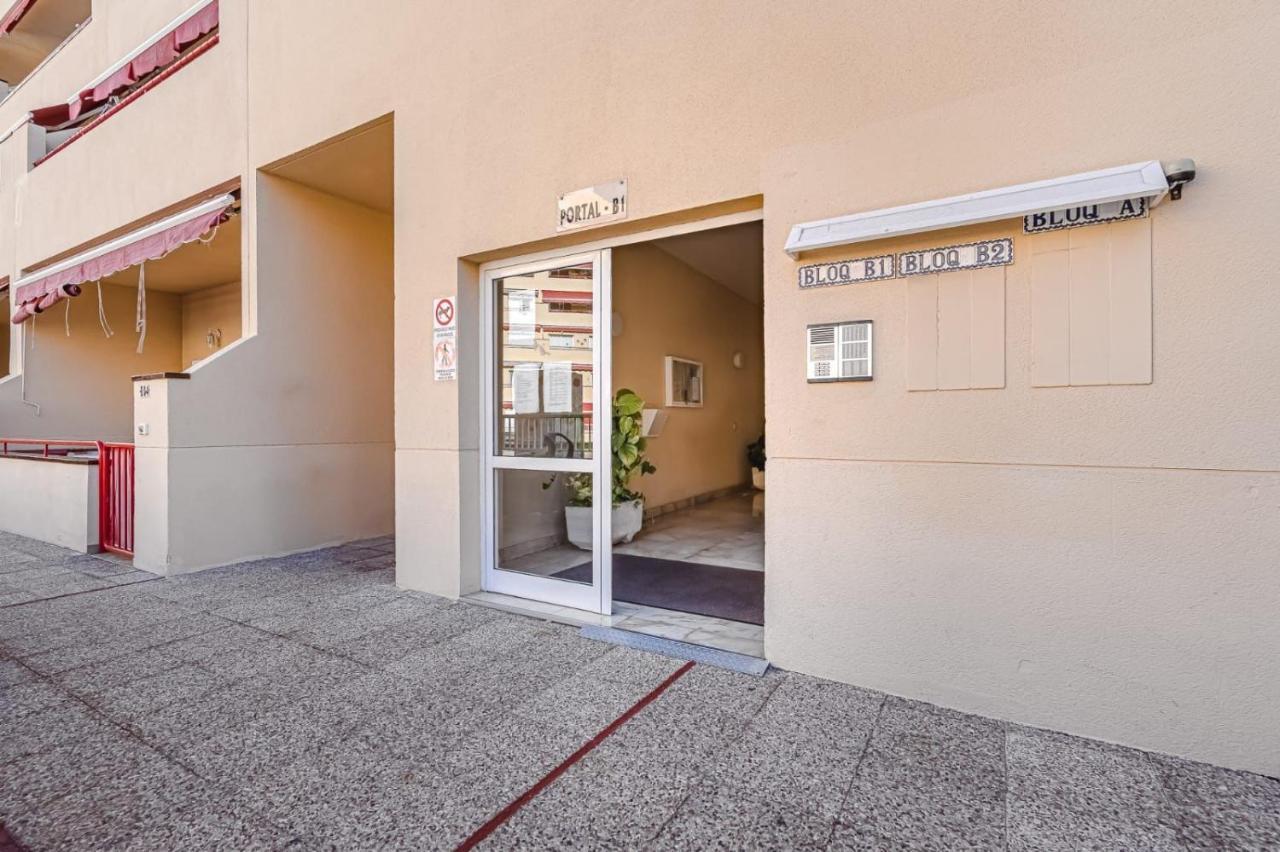 Cozy Beachfront Flat With Pool & Panoramic Sea View Terrace Lägenhet Puerto de Santiago  Exteriör bild