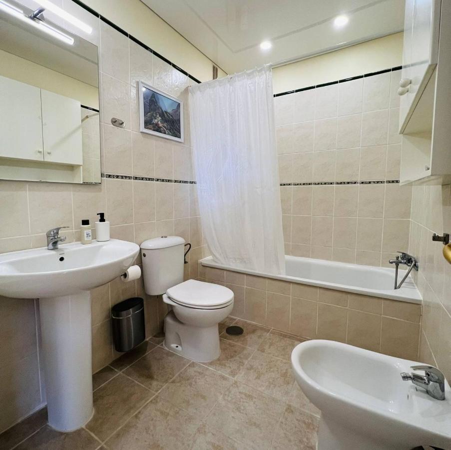 Cozy Beachfront Flat With Pool & Panoramic Sea View Terrace Lägenhet Puerto de Santiago  Exteriör bild